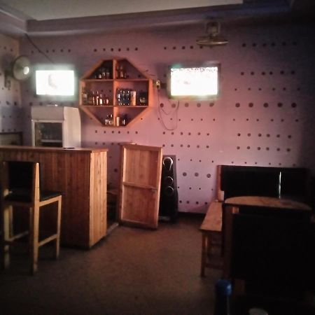 Kicec Bar And Guest House Airport ダル・エス・サラーム エクステリア 写真