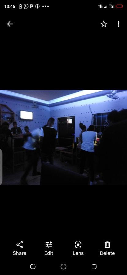 Kicec Bar And Guest House Airport ダル・エス・サラーム エクステリア 写真